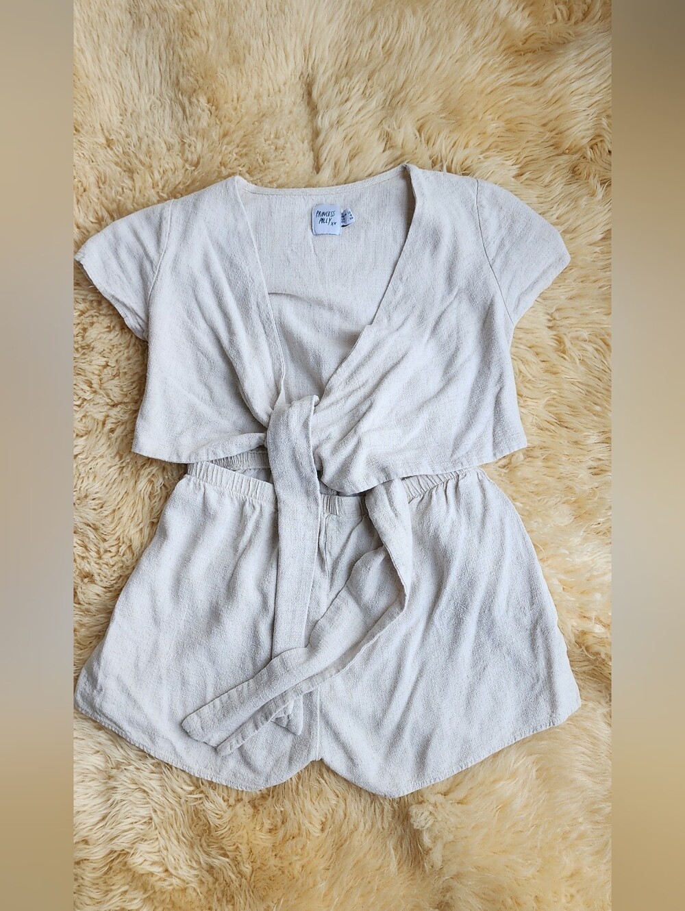 Princess Polly Cream Short-Sleeve Tie-Front Crop Top
